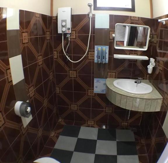 هتل Fine Times Resort