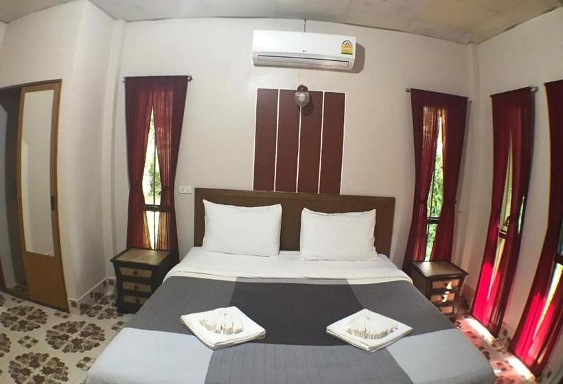 هتل Fine Times Resort