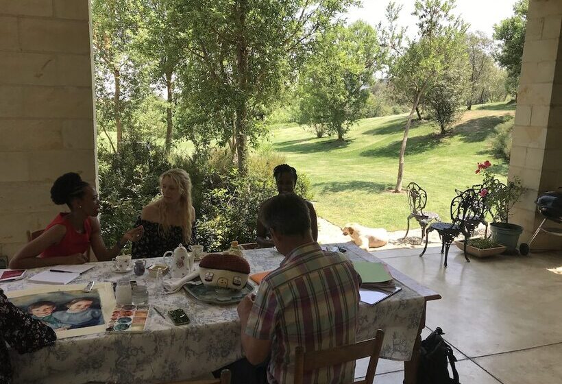 بنسيون Creek Lane Guest House