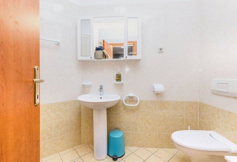 Main Street Apartments