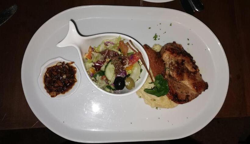 Hotel Turtle Bay Beach Resort