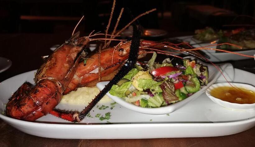 Hotel Turtle Bay Beach Resort