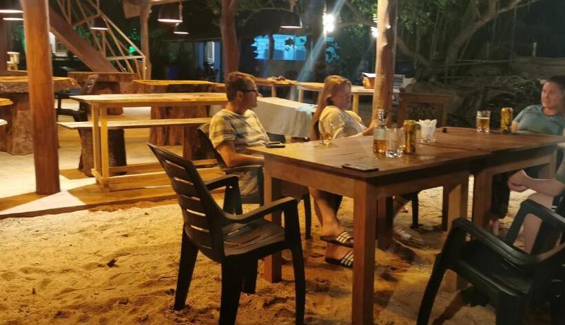 Hotel Turtle Bay Beach Resort