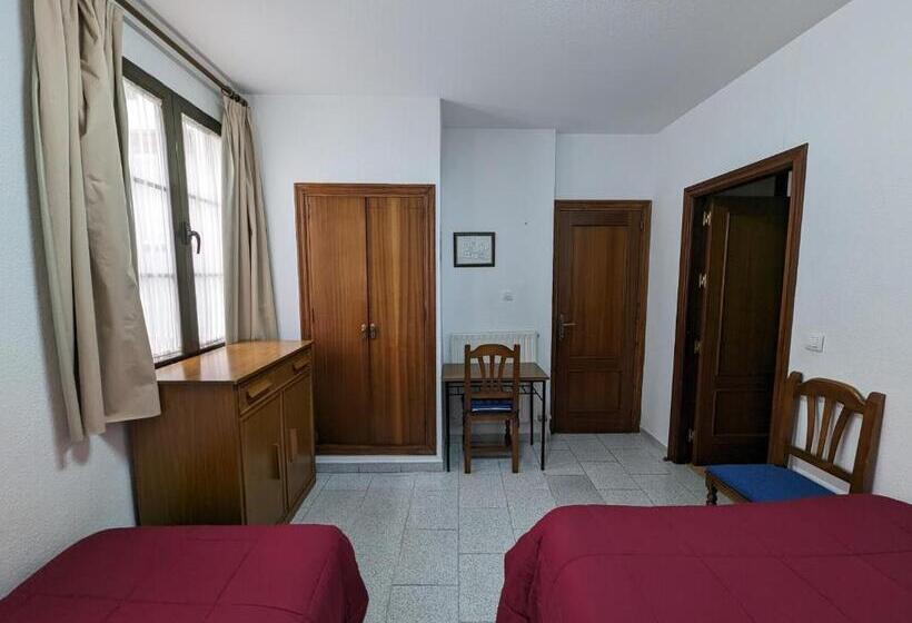 Pensión Ciudad Navarro Ramos