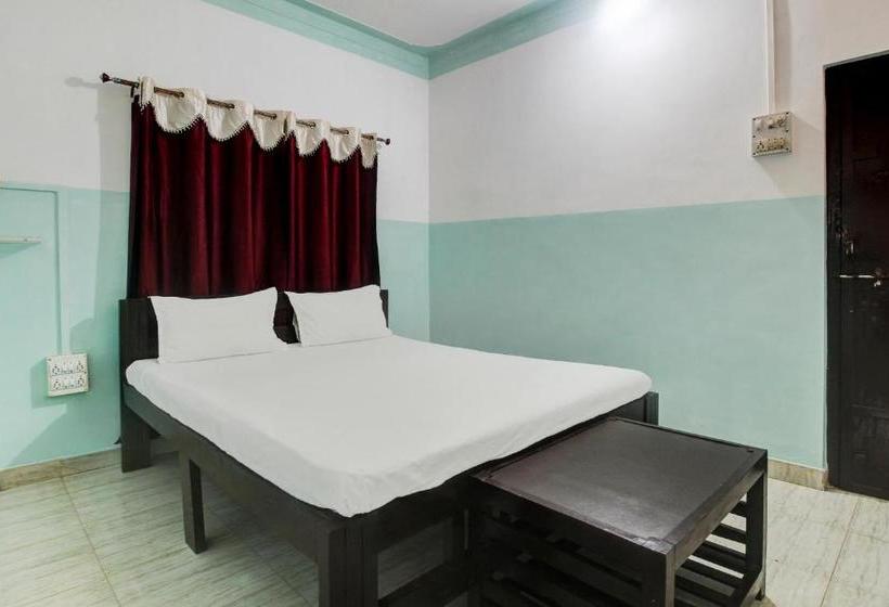 בית מלון כפרי Spot On 64406 Ssr Lodging House