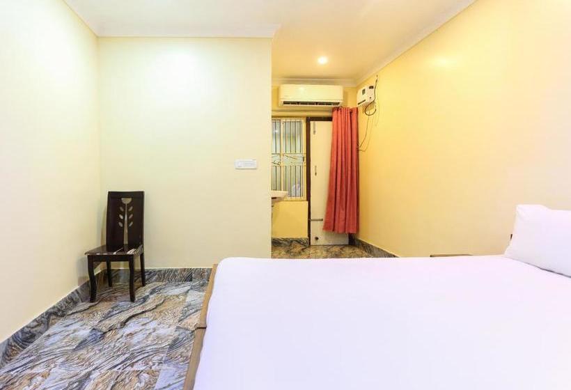 בית מלון כפרי Spot On 64406 Ssr Lodging House