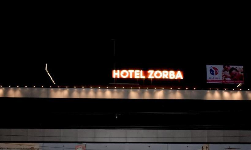 هتل Zorba