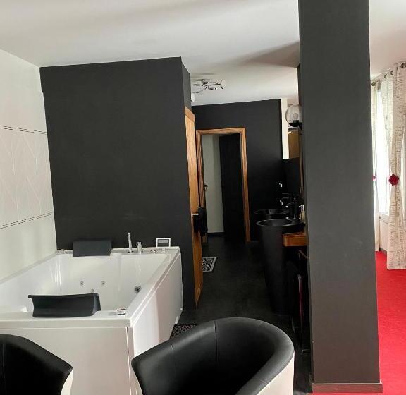هتل Salon Boyer