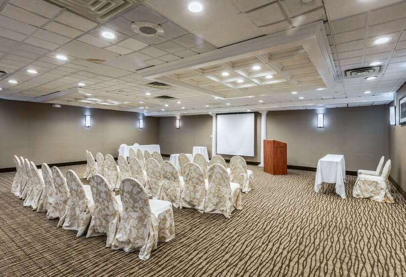 فندق Comfort Inn Medfordlong Island