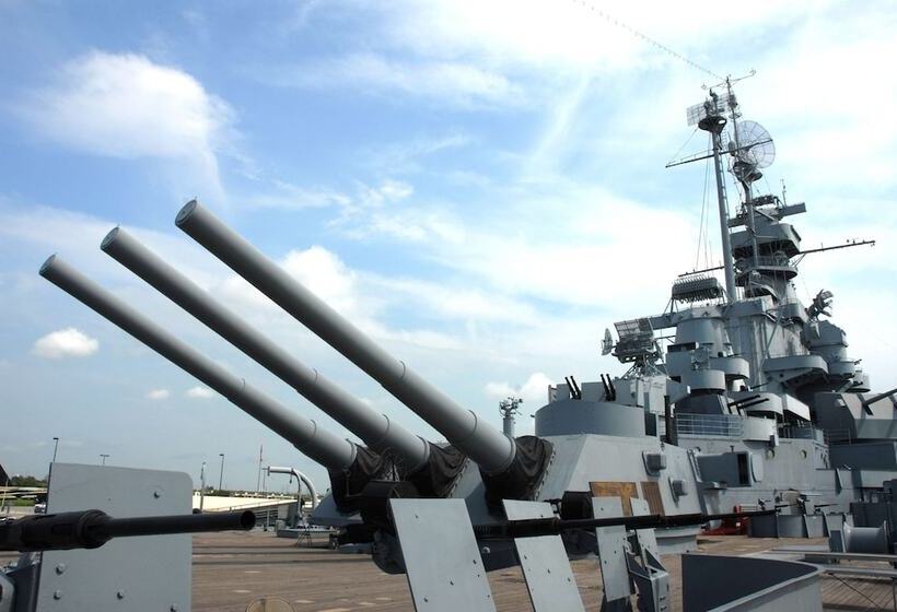 هتل Homewood Suites By Hilton Mobile Airport University Area