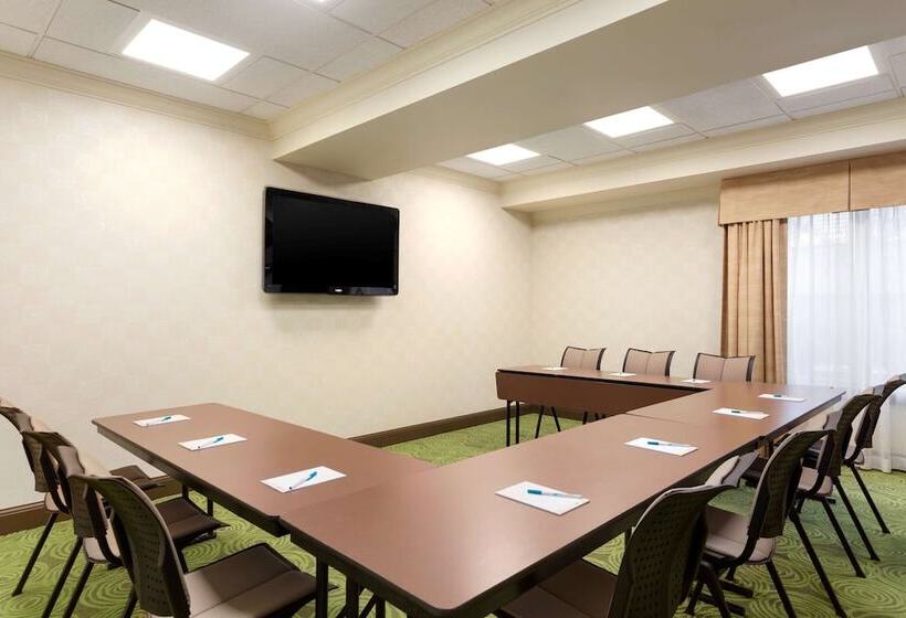 فندق Homewood Suites By Hilton Reading