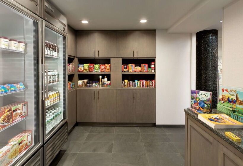 هتل Homewood Suites By Hilton Williamsburg