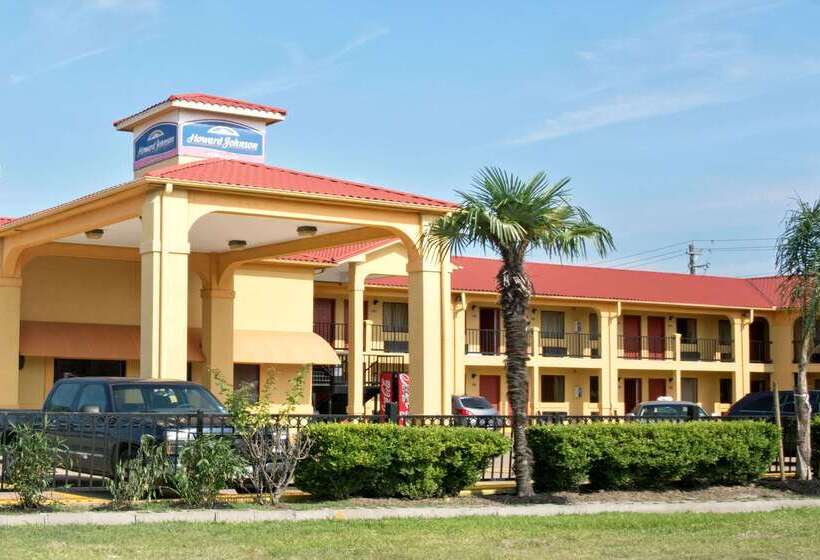 هتل Howard Johnson By Wyndham Houston Heights/downtown