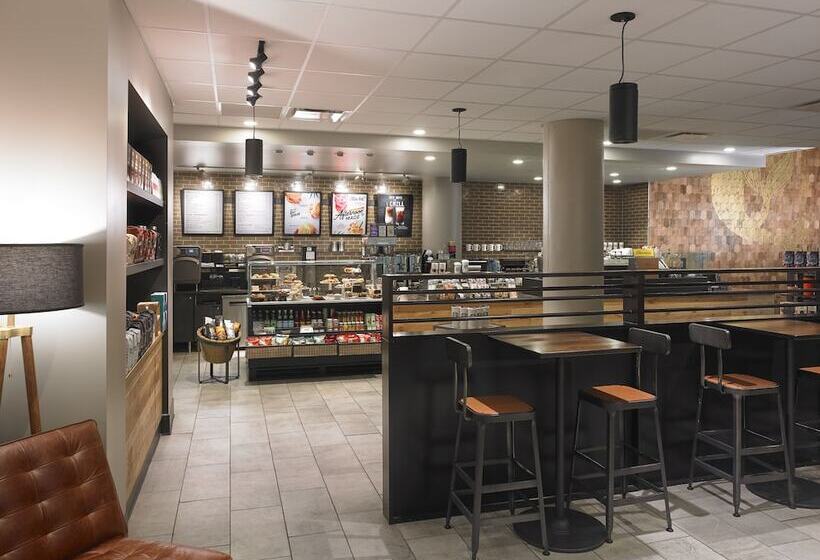 هتل Hyatt Regency Rochester