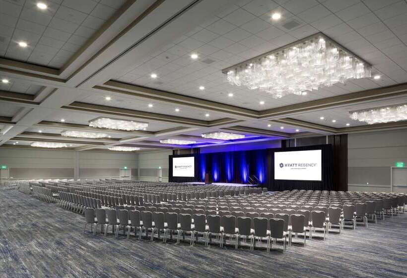 هتل Hyatt Regency San Francisco Airport
