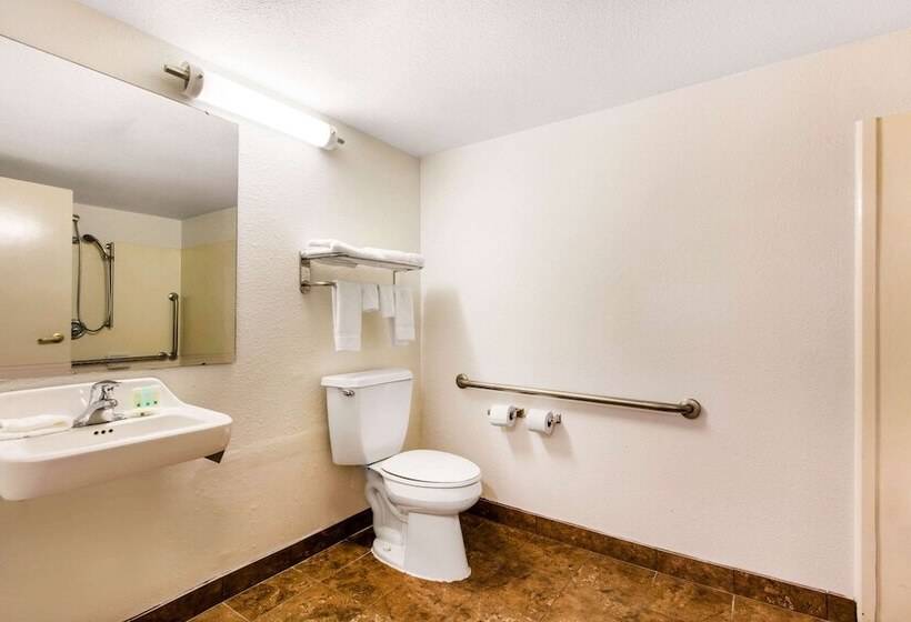 בית מלון כפרי Quality Inn Valley  West Point
