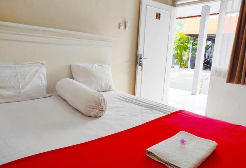 پانسیون Ratu Guesthouse