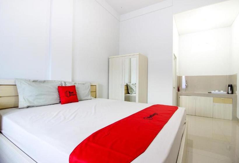 پانسیون Griya Izzara Guest House Syariah