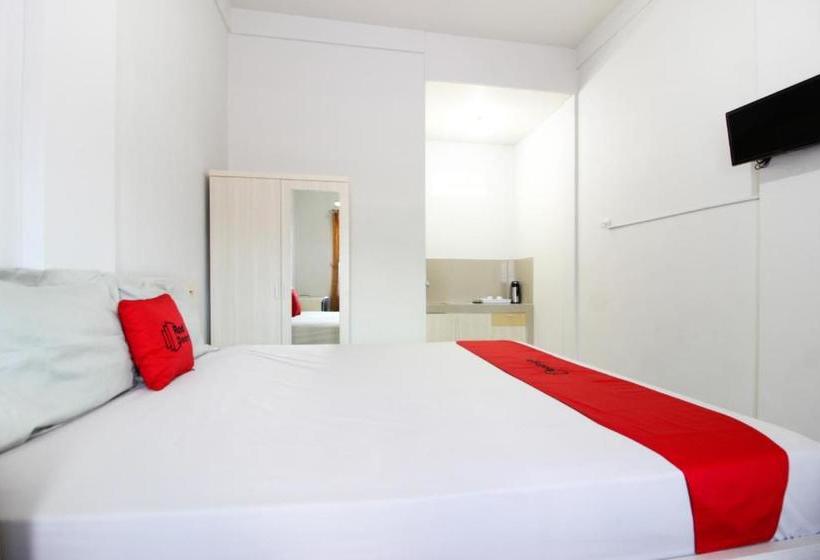 پانسیون Griya Izzara Guest House Syariah