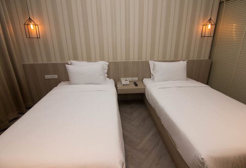 168 Studio Hotel Ubon Ratchathani