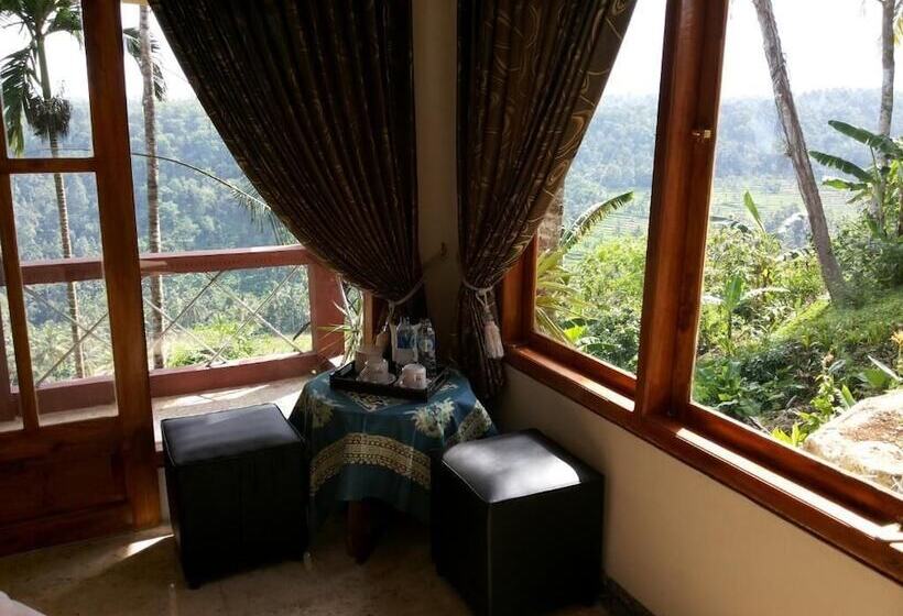 هتل Domisili Ijen Cliff By Fays Hospitality