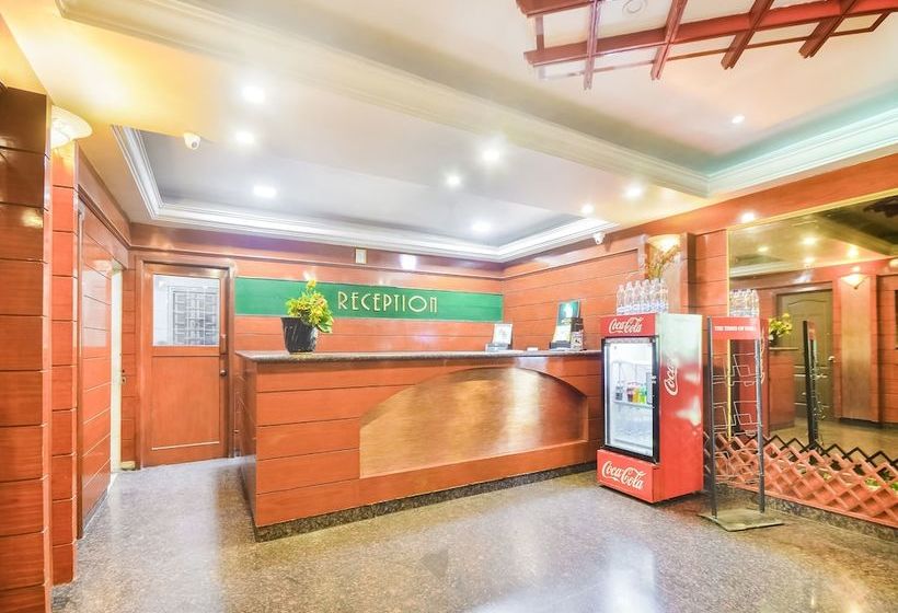 호텔 Juha Regencys By Oyo Rooms