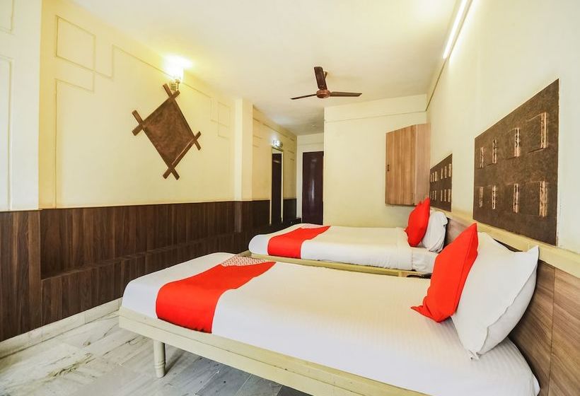 호텔 Juha Regencys By Oyo Rooms