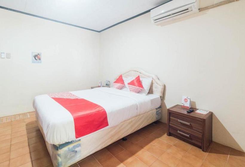 فندق Oyo 1688 Collin Beach