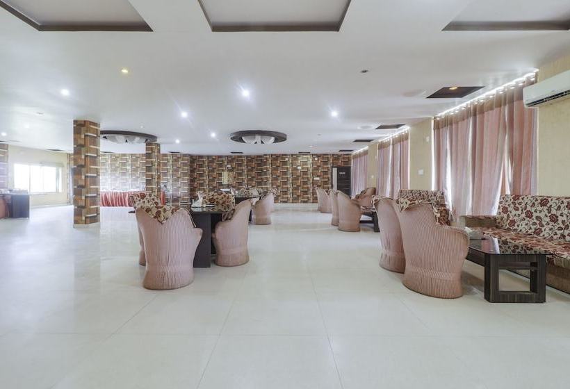 Отель Shiv Villas By Oyo Rooms