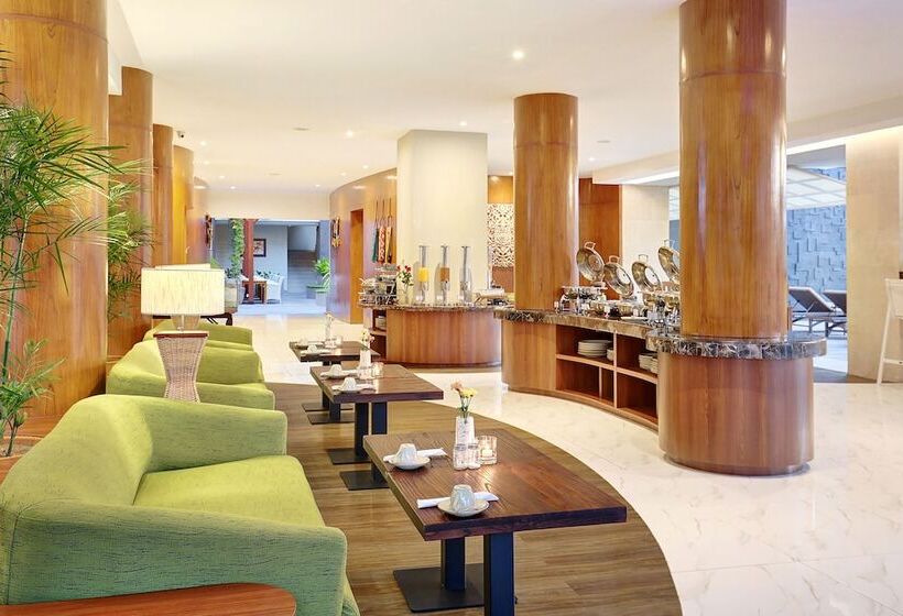 Отель Townhouse Oak Signature Bali