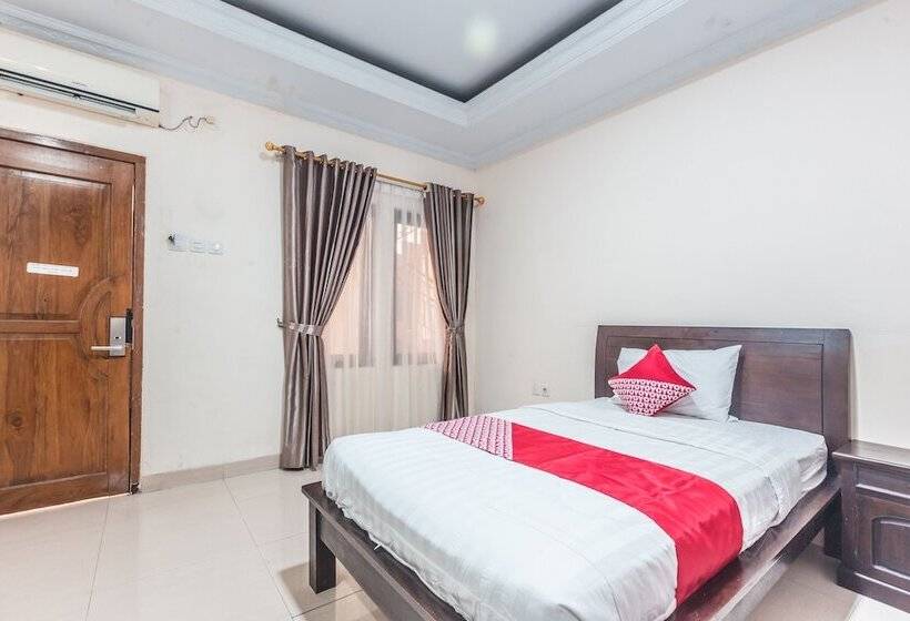 هتل Wisma Lux Barkah By Oyo Rooms