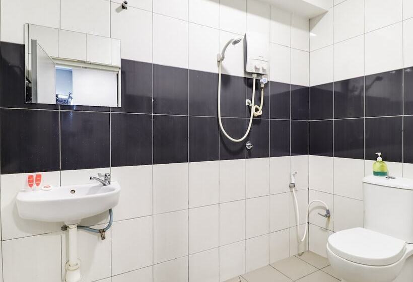 Moonnight Hotel By Oyo Rooms