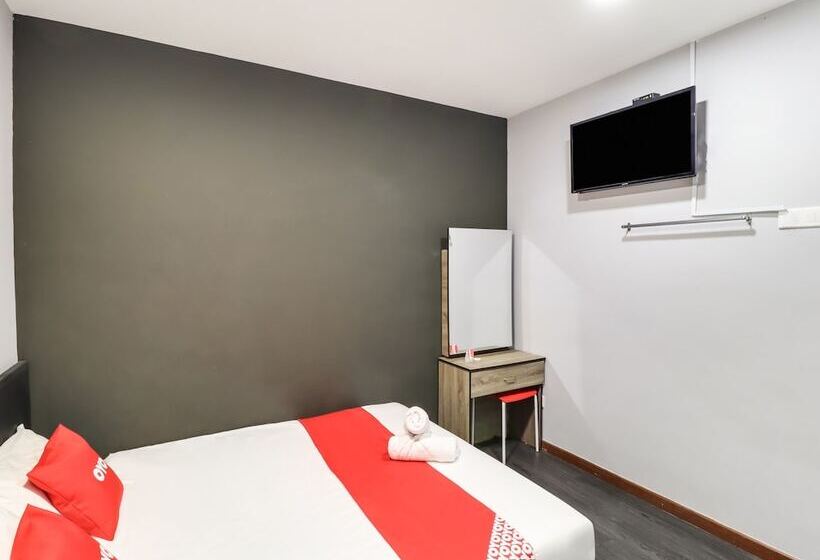 Moonnight Hotel By Oyo Rooms