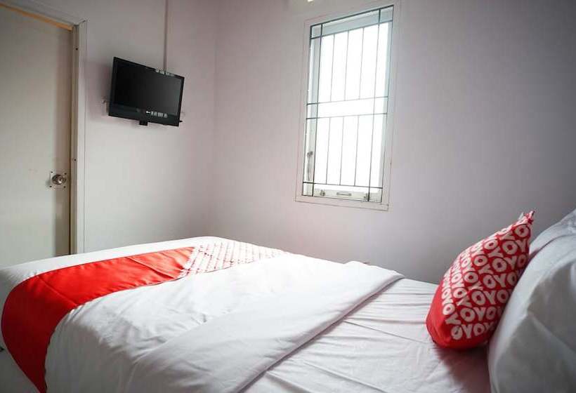 هاستل Abdi Praja Residence By Oyo Rooms