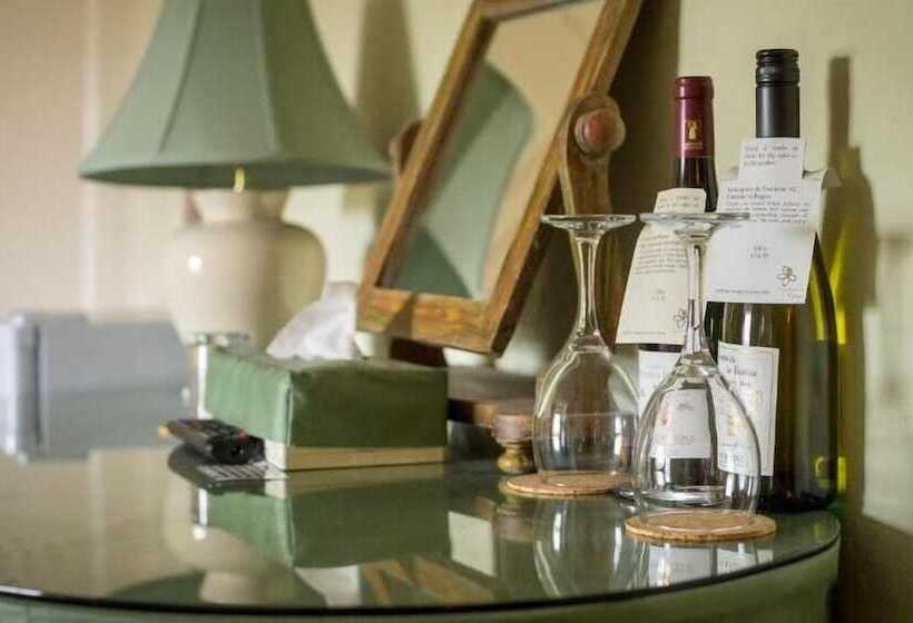 مبيت وإفطار Tregarland Farm