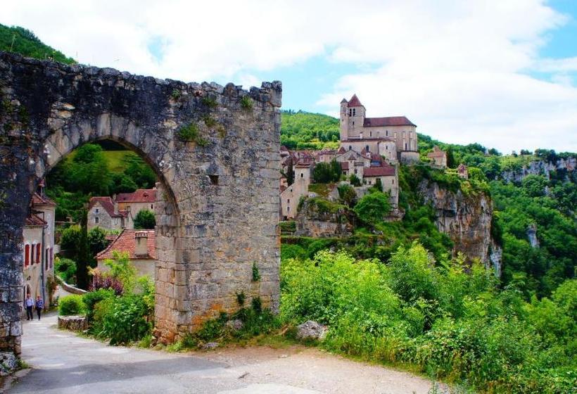 ホテル Hôtel Les Gabarres