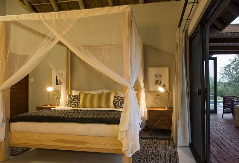 فندق Moya Safari Lodge & Villa