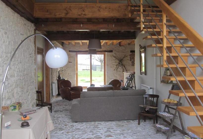 Bed and Breakfast Sur Le Chemin Des Buvats