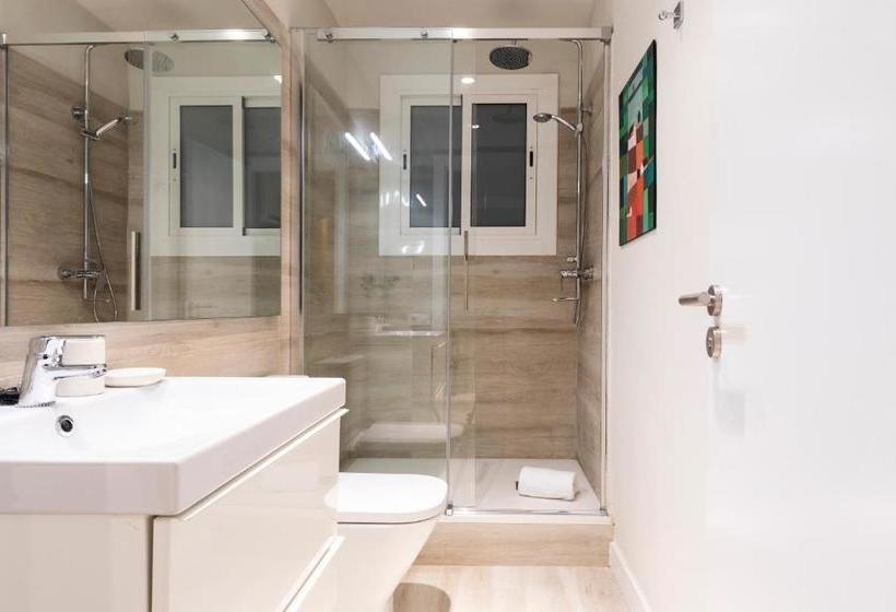 Aspasios Gracia Apartments