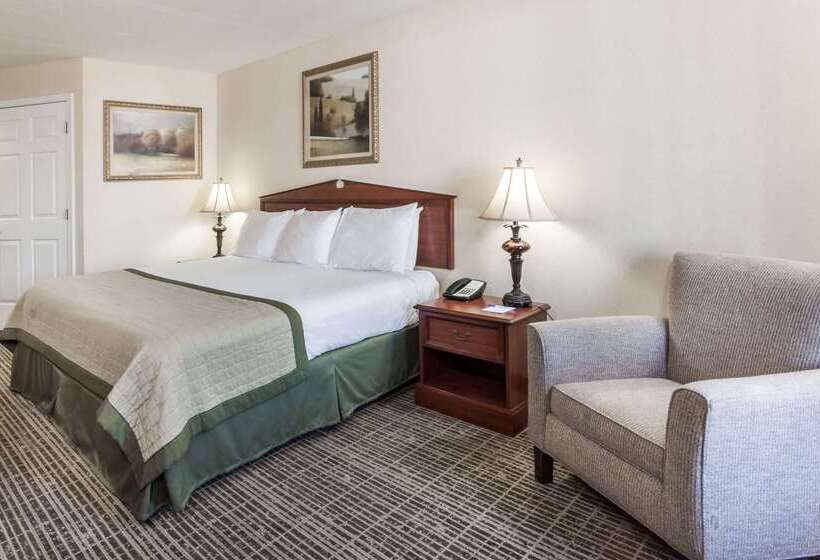 فندق Baymont By Wyndham Hickory
