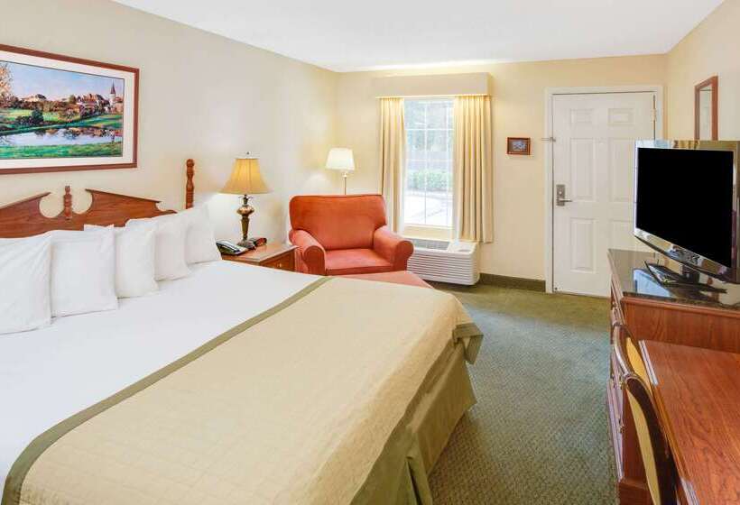 فندق Baymont By Wyndham Ozark