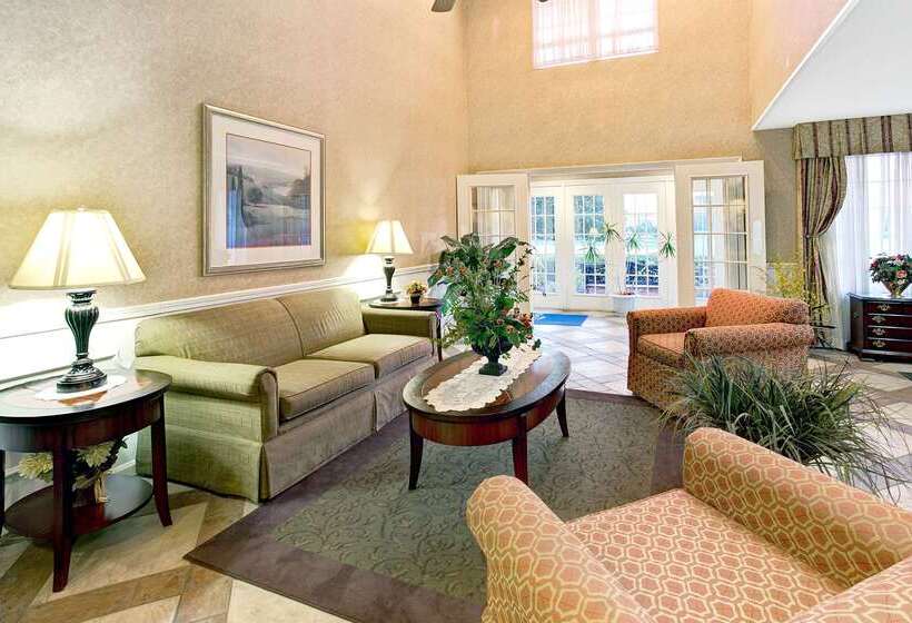 בית מלון כפרי Baymont By Wyndham Sanford