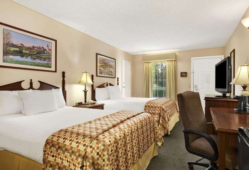 هتل Baymont By Wyndham Warner Robins