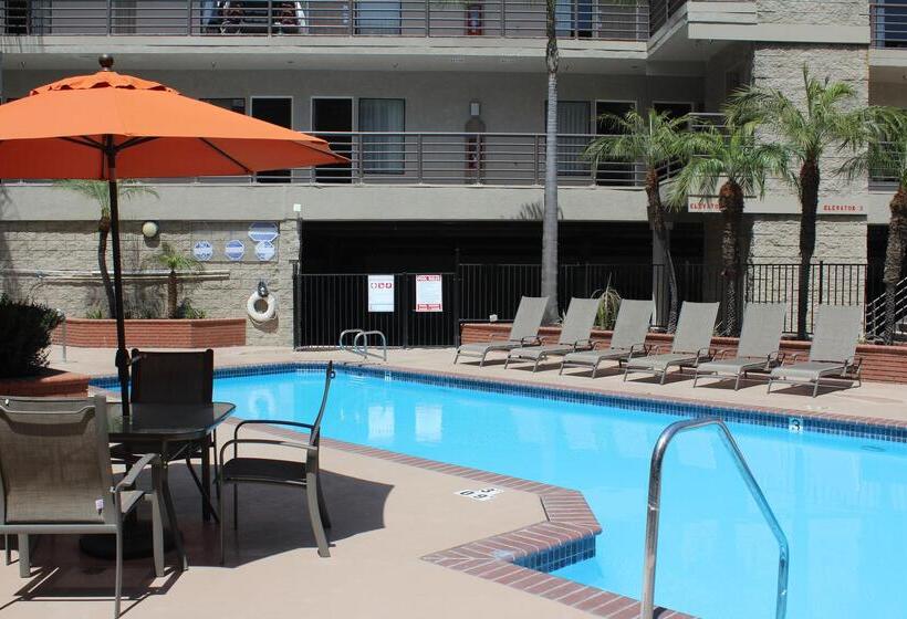 فندق Best Western Plus Irvine Spectrum