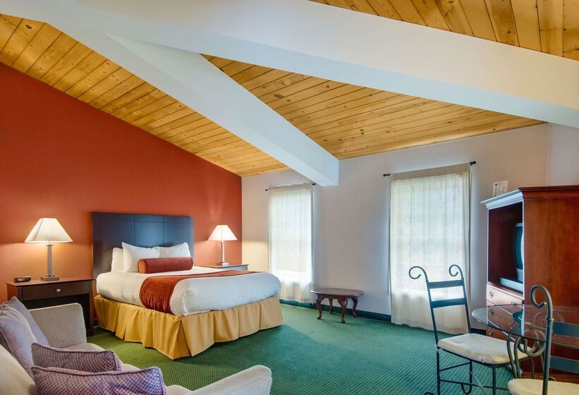 هتل Best Western Plus The Inn At Hampton
