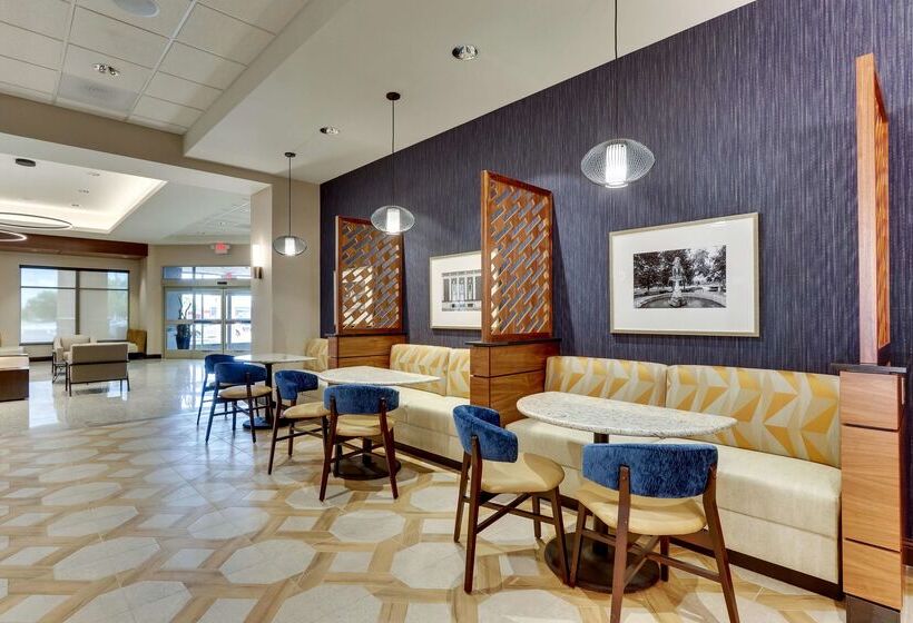 בית מלון כפרי Drury Inn & Suites Lafayette, IN