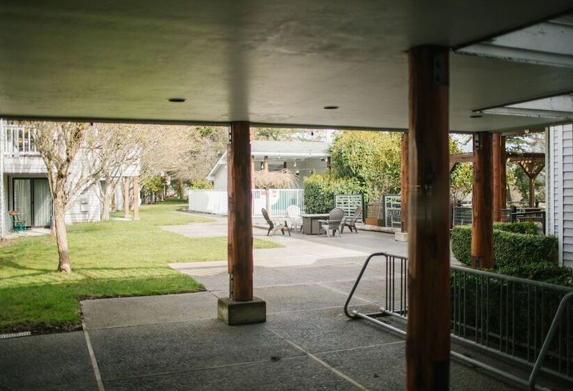 فندق Friday Harbor Suites