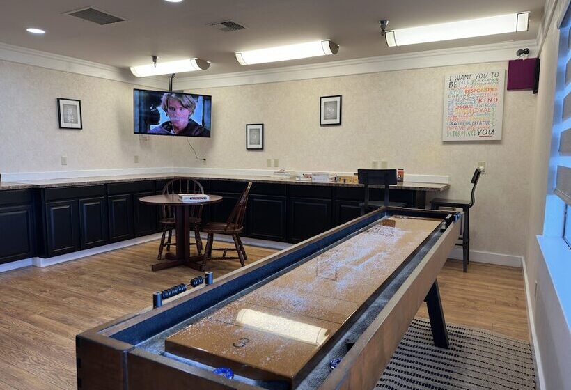 فندق Friday Harbor Suites