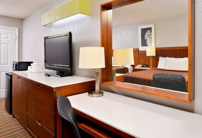 호텔 Jameson Inn Winder