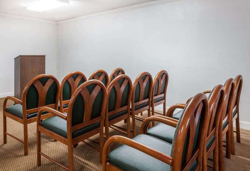 ホテル Knights Inn   Columbia